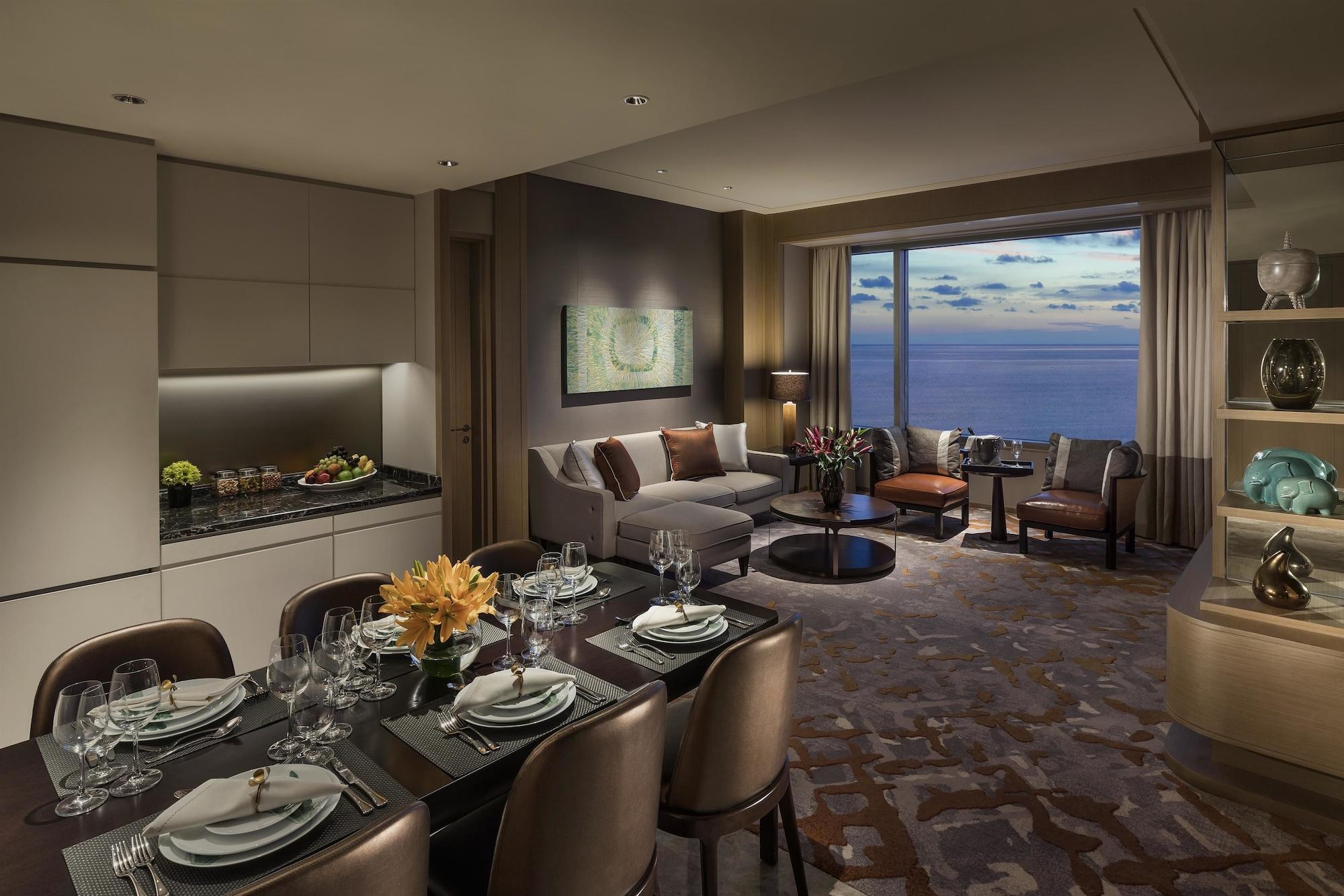 Shangri-La Kolombo Zewnętrze zdjęcie A suite at The Ritz-Carlton, Osaka
